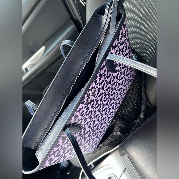 BNWT NO DAMAGE LARGE KATE SPADE TOTE WITH ZIPPER - Picture 3 of 5